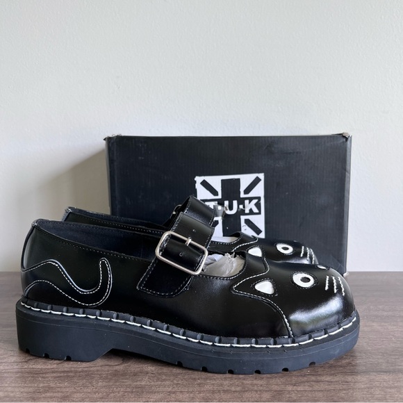 T.U.K Shoes - T.U.K. Footwear NEW Kitty Face Mary Janes Women's Shoe Size 12